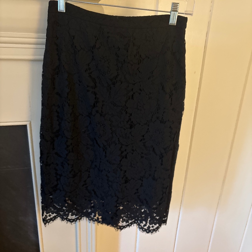 Lace midi skirt